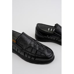 صندل Muggo ROVERY رجالي يومي مريح بفتحات - أسود Muggo ROVERY Men's Casual Comfortable Perforated Sandals - Black