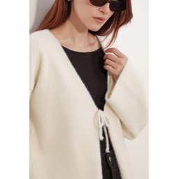 كارديجان نسائي تريكو أوفرسايز 15972 - كريم Women's Oversize Knit Cardigan 15972 - Cream