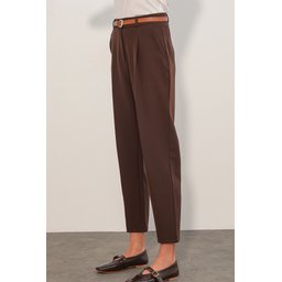بنطلون قماش نسائي بحزام 30136 - بني Women's Belted Fabric Trousers 30136 - Brown