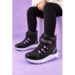 حذاء Muggo HUGGIE شتوي بناتي لامع بتفاصيل قلب، لاصق ورباط - أرجواني Muggo HUGGIE Girls' Winter Boots - Glitter, Heart Detail, Velcro & Laces - Lilac