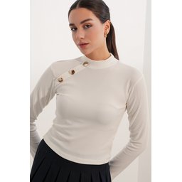 بلوزة نسائية بأكمام طويلة وتفاصيل أزرار 40044 - أبيض Women's Long Sleeve Button Detail Blouse 40044 - White