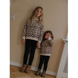 طقم سويت شيرت مخملي مع ليقنز للأطفال 2-10 سنوات - أبيض مائل للصفرة Velvet Leggings Sweatshirt Set for Kids 2-10 Years - Off-White