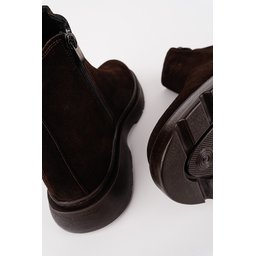 Muggo CHELSEY حذاء بوت رجالي شتوي جلد طبيعي بسحاب مزدوج - بني - شمواه Muggo CHELSEY Men's Genuine Leather Double Zipper Winter Boots - Brown - Suede