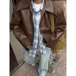 جاكيت جلد عريض بياقة كلاسيكية Leaher Jacket
