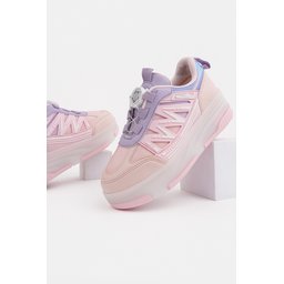 Muggo SKY حذاء رياضي أطفال بعجلات وإضاءة LED - بودرة Muggo SKY Kids' Light-Up Roller Skate Sneaker Shoes - Powder Pink