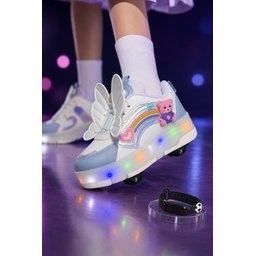 Muggo COLOURFUL حذاء رياضي أطفال بعجلات وإضاءة LED - أزرق بيبي Muggo COLOURFUL Kids' Light-Up Roller Sneaker - Baby Blue