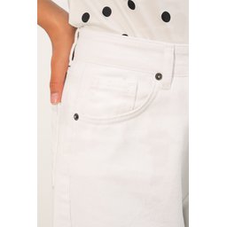 بنطلون جينز بالازو نسائي بخصر عالٍ وأرجل واسعة 6656 - أبيض Women's High-Waist Wide Leg Palazzo Jeans 6656 - White