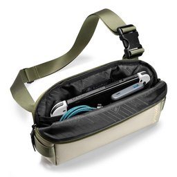 تومتوك - حقيبة كتف Explorer-T21 مقياس 8.3 انج وسعة 3 لتر - أخضر زيتوني Tomtoc Explorer-T21 Sling Bag S Size 8.3 Inch/3L Olive Green