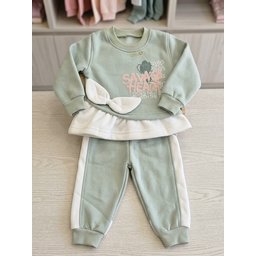 تراك بناتي Girls' track
