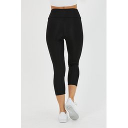 ليقنز كابري نسائي أسود بخصر مرتفع Women's Black High-Waist Capri Leggings