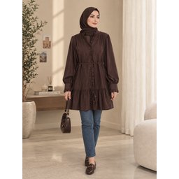 تونيك بني أنيق بلمسة حريرية وتفاصيل مكشكشة Long Tunic