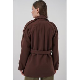 معطف نسائي كاشيه بحزام 9162 - بني Women's Belted Cachet Coat 9162 - Brown