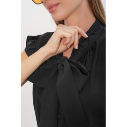 قميص نسائي بدون أكمام بربطة عنق 40038 - أسود Women's Tie-Neck Sleeveless Blouse 40038 - Black
