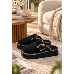 Muggo MAYRA شبشب نسائي شتوي يومي بفرو داخلي وإبزيم - أسود Muggo MAYRA Women's Winter Daily Slipper with Buckle & Faux Fur Lining - Black