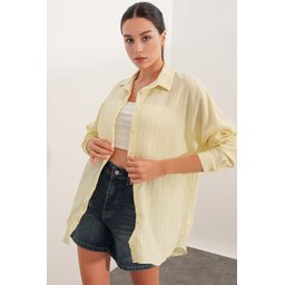 قميص نسائي فضفاض مخطط 20407 - أصفر Women's Striped Oversize Shirt 20407 - Yellow