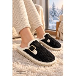 شبشب نسائي من Muggo CLAY شتوي مبطن بالفرو مع إبزيم - أسود Muggo CLAY Women's Plush Winter House Slipper with Fur Lining & Buckle - Black