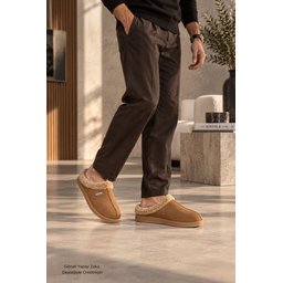 Muggo LAFONT شبشب رجالي شتوي مبطن بالفرو مريح - توباكو Muggo LAFONT Men's Winter Fur-Lined Comfortable Home Slippers - Tobacco