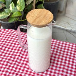دولكة زجاج بايركس Glass pitcher
