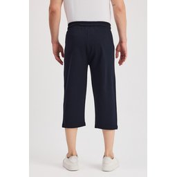 شورت برمودا رجالي كابري كحلي بجيوب جانبية، طول الركبة، خصر مطاطي قابل للتعديل Men's Navy Bermuda Capri Shorts with Side Pockets, Knee-Length, Adjustable Elastic Waist