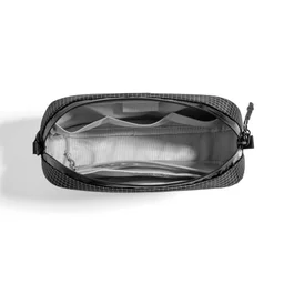 تومتوك - حقيبة ملحقات إلكترونية Light-T12 سعة 1 لتر - اسود مخطط Tomtoc Light-T12 Electronic Accessory Pouch 1L Black Plaid