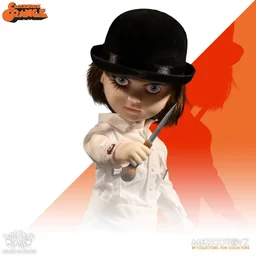 مجسم أليكس ديلارج من فيلم البرتقالة الآلية – سلسلة Living Dead Dolls Presents من Mezco Toyz Mezco Toyz Living Dead Dolls Presents: A Clockwork Orange - Alex DeLarge Figure