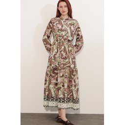 فستان نسائي طويل محتشم بنقشة 2586 - أخضر Women's Patterned Long Modest Dress 2586 - Green