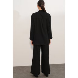 طقم نسائي قطعتين قميص وبنطلون كتان فضفاض 30126 - أسود Women's Oversize Linen Shirt and Pants Two-Piece Set 30126 - Black