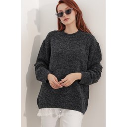 كنزة نسائية تريكو فضفاضة بتفاصيل تول 15968 - أسود Women's Oversize Knit Sweater with Tulle Detail 15968 - Black