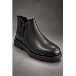 حذاء تشيلسي رجالي MUGGO LENOX جلد طبيعي بسحاب ونعل سميك - أسود MUGGO LENOX Men's Genuine Leather Chelsea Boots with Zipper & Chunky Sole - Black