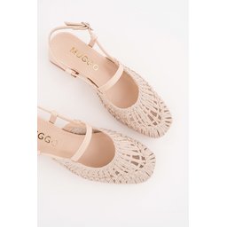 Muggo MESH حذاء نسائي بكعب قصير مفتوح من الخلف بتصميم شبكي ومضفر - بيج Muggo MESH Women's Knit & Mesh Detail Strappy Open Back Low Heel Shoes - Beige