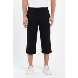شورت برمودا رجالي طويل بجيوب جانبية وخصر مطاطي قابل للتعديل Men's Bermuda Knee-Length Shorts with Side Pockets and Adjustable Elastic Waist