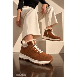 حذاء سنيكرز نسائي شتوي NORTEX من Muggo، مبطن بالفرو، برباط وسحاب، نعل سميك - تان Muggo NORTEX Women's Winter Fur-Lined Sneaker Boots with Zipper & Laces - Tan