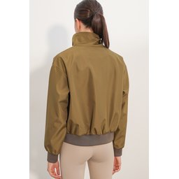 جاكيت بومبر نسائي مزدوج الجيوب 5239 - كاكي Women's Double Pocket Bomber Jacket 5239 - Khaki
