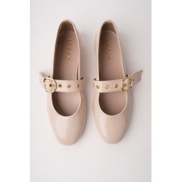 حذاء باليه نسائي Muggo DAİSİE بحزام وإبزيم ذهبي - لون بيج Muggo DAİSİE Women's Ballet Flats with Gold Buckle Strap - Nude