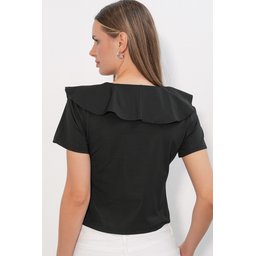 بلوزة نسائية قصيرة بأكمام قصيرة 40001 - أسود Women's Short Sleeve Crop Blouse 40001 - Black