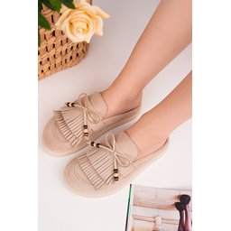 Muggo FRİNGE حذاء لوفر نسائي مريح من جلد الشمواه بتفاصيل فيونكة وشرابة - بيج Muggo FRİNGE Women's Suede Leather Bow Tassel Loafer Slippers - Beige