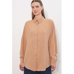قميص نسائي Aerobin Oversize 20402 - لون بسكويت Women's Aerobin Oversize Shirt 20402 - Biscuit
