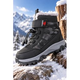 حذاء ثلج للأطفال Muggo TUNDY للجنسين مبطن بالفرو مع فيلكرو وأربطة - أسود Muggo TUNDY Unisex Kids' Fur-Lined Snow Boot with Hook-and-Loop and Laces - Black