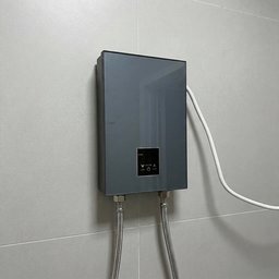 سخان مياه كهربائي فوري Instant Electric Water Heater