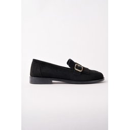 حذاء لوفر نسائي MUGGO TUFT أسود شمواه بتوكة ذهبية وشرابة MUGGO TUFT Black Suede Women's Loafer Shoes with Gold Buckle & Tassel