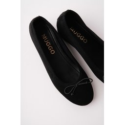 Muggo HİDDEN حذاء باليه نسائي بفيونكة وكعب مخفي - أسود Muggo HİDDEN Women's Hidden Heel Bow Detail Ballet Flats - Black