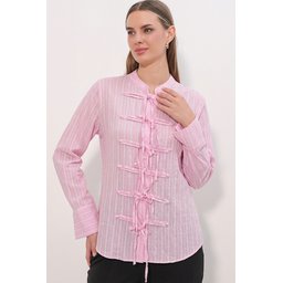 قميص نسائي مخطط بربطة أمامية 20404 - وردي Women's Front Tie Striped Shirt 20404 - Pink