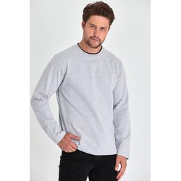 سويت شيرت رجالي رمادي بقبة دائرية مزدوجة وقصة مريحة Men's Grey Double Crew Neck Standard Relaxed Fit Sweatshirt