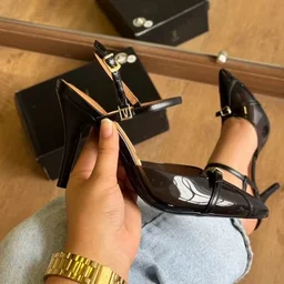 حذاء كعب نسائي برازيلي من فيزانو 1184.1722 Brazilian Women's Heels from Vizzano 1184.1722