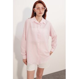قميص نسائي مخطط واسع 20412 - وردي Women's Oversize Striped Shirt 20412 - Pink