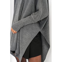 15783 بونشو تريكو فضفاض بفتحات جانبية - رمادي غامق 15783 Oversize Slit Poncho Knit Sweater - Dark Grey