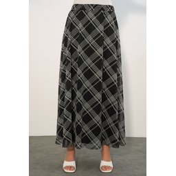 تنورة نسائية مبطنة بنقشة 8075 - أسود داكن Women's Patterned Lined Skirt 8075 - Dark Black