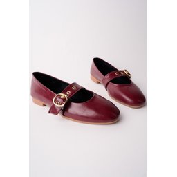 حذاء باليه نسائي Muggo DAİSİE بحزام وإبزيم ذهبي - خمري Muggo DAİSİE Women's Mary Jane Ballet Flats with Gold Buckle - Burgundy