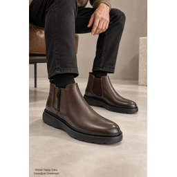 حذاء تشيلسي رجالي MUGGO LENOX جلد طبيعي بسحاب ونعل سميك - بني MUGGO LENOX Men's Genuine Leather Chelsea Boots with Zipper & Chunky Sole - Brown