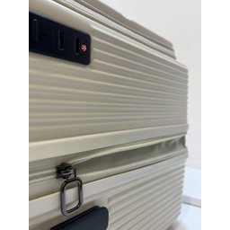 حقيبة سفر كبيرة ARIANA big luggage